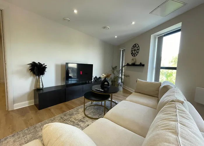 Deluxe In Centre Leeds (West Yorkshire)