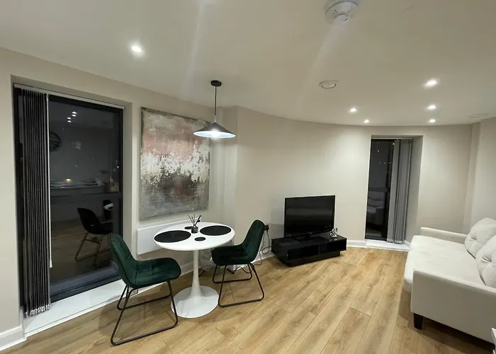 Deluxe In Centre Apartamento