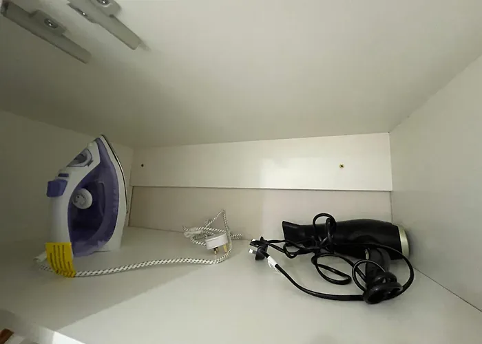 Deluxe In Centre Leeds (West Yorkshire)